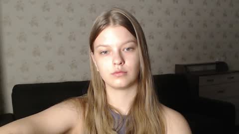 EmySway online show from January 21, 2025, 2:05 pm