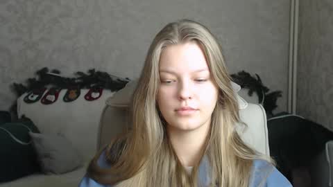 EmySway online show from January 24, 2025, 2:51 pm