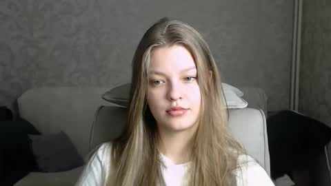 EmySway online show from February 14, 2025, 1:13 am