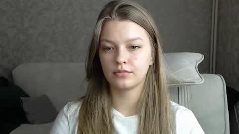 EmySway online show from February 14, 2025, 4:15 am