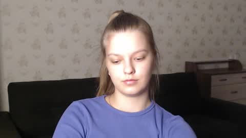 EmySway online show from February 24, 2025, 8:47 pm