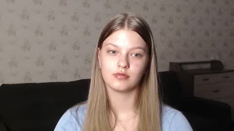 EmySway online show from March 11, 2025, 2:07 pm