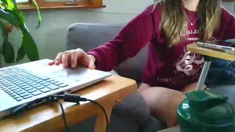 emyxxl online show from February 13, 2026, 2:57 pm