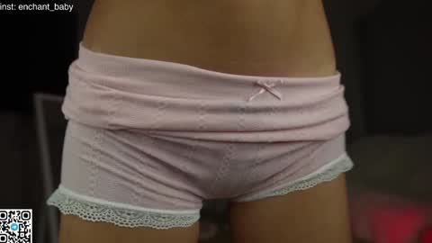 My name is Eva online show from February 7, 2025, 9:58 pm