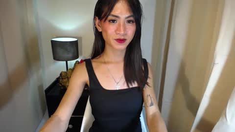 enchantriss69 online show from December 27, 2024, 5:05 pm