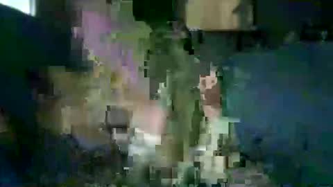 encormoi online show from November 18, 2025, 8:30 am