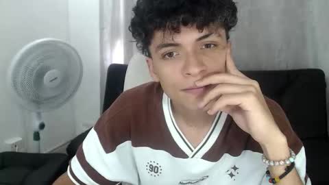 Bunny  online show from January 11, 2026, 4:56 pm