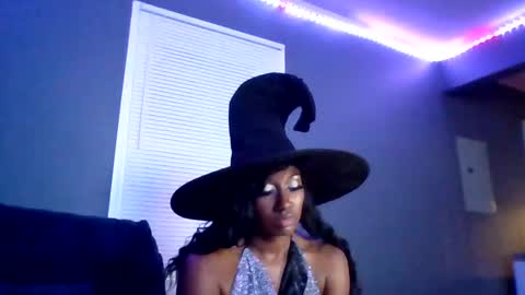 Goddess Enigma online show from November 2, 2025, 7:00 am