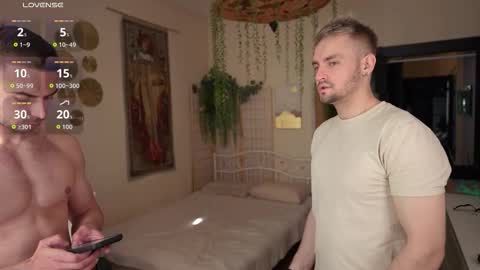 Snapshot of enjohnny chatting on September 25, 2025, 9:46 am Johnny online show from September 25, 2025, 9:46 am