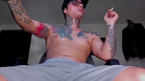 Snapshot of enjoymycock99 chatting on January 20, 2025, 6:53 pm enjoymycock99 online show from January 20, 2025, 6:53 pm