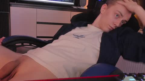 Enker online show from January 5, 2025, 10:50 pm