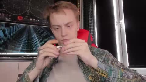 Enker online show from October 2, 2025, 9:27 am