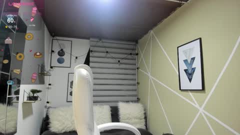 Enma clark online show from September 29, 2025, 4:06 am