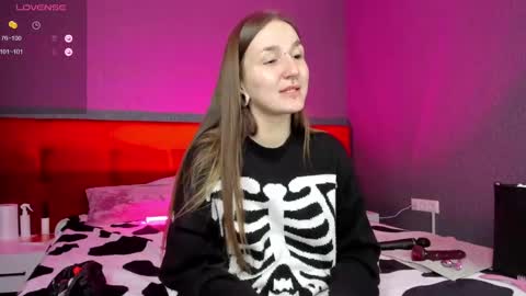 Snapshot of enn_allenn chatting on January 8, 2025, 4:44 am enn_allenn online show from January 8, 2025, 4:44 am