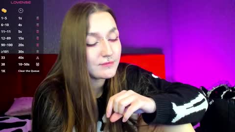 Snapshot of enn_allenn chatting on February 15, 2025, 1:21 am enn_allenn online show from February 15, 2025, 1:21 am