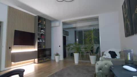 Erik online show from March 6, 2025, 10:04 pm