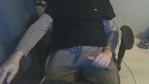 enriquexxx21xxx online show from February 2, 2026, 4:38 pm