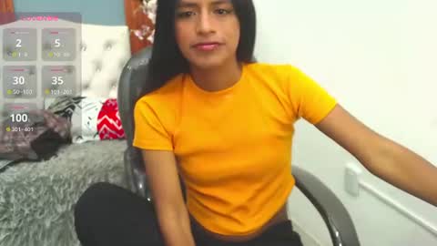 Snapshot of enyelin chatting on July 5, 2026, 12:45 pm Enyenlina online show from July 5, 2026, 12:45 pm