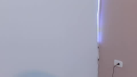 Angela online show from February 7, 2025, 9:26 pm