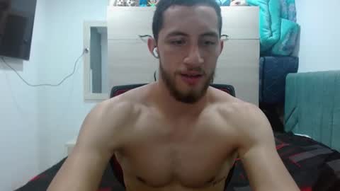 enzo_savage online show from October 8, 2025, 6:16 pm