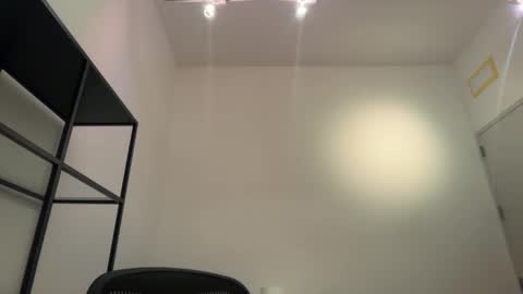 enzyme_ online show from January 21, 2025, 8:11 pm