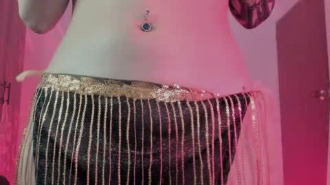 Leyla online show from May 15, 2026, 11:01 pm