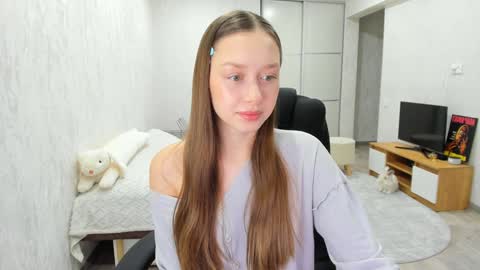Renata online show from January 31, 2025, 1:56 pm
