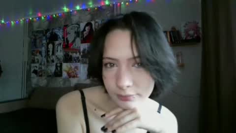 Snapshot of epifaniapaolino chatting on January 13, 2026, 9:58 am Lucy NEXT STREAM January 5 HNY online show from January 13, 2026, 9:58 am