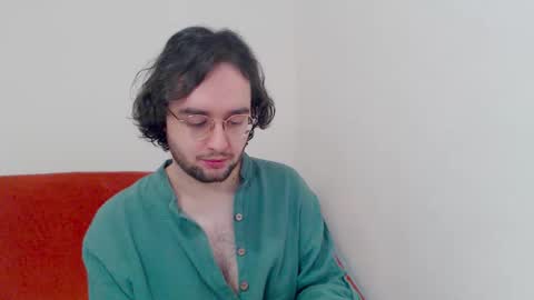 Eren online show from December 1, 2025, 3:44 am