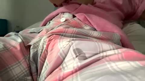 erexsean66 online show from September 18, 2025, 6:59 am