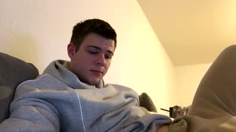 eric123754216 online show from November 8, 2025, 7:12 pm