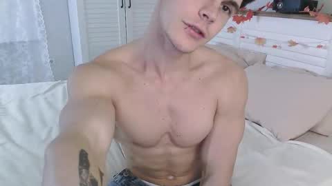 Eric Crush online show from October 28, 2025, 4:27 am