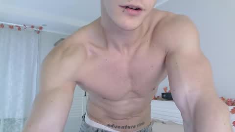 Eric Crush online show from November 9, 2025, 7:28 am