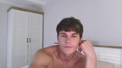 Eric Crush online show from November 30, 2025, 7:12 am