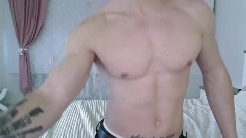 Eric Crush online show from May 20, 2026, 3:45 am