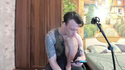 Snapshot of eric_the_vikking chatting on September 18, 2025, 4:36 am Eric online show from September 18, 2025, 4:36 am