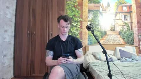 Snapshot of eric_the_vikking chatting on October 1, 2025, 2:23 pm Eric online show from October 1, 2025, 2:23 pm