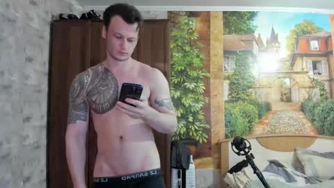 Snapshot of eric_the_vikking chatting on October 28, 2025, 12:19 pm Eric online show from October 28, 2025, 12:19 pm