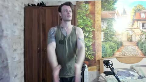 Snapshot of eric_the_vikking chatting on November 3, 2025, 12:06 pm Eric online show from November 3, 2025, 12:06 pm