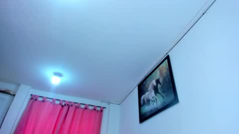 eric_twink18 online show from March 7, 2025, 3:18 pm