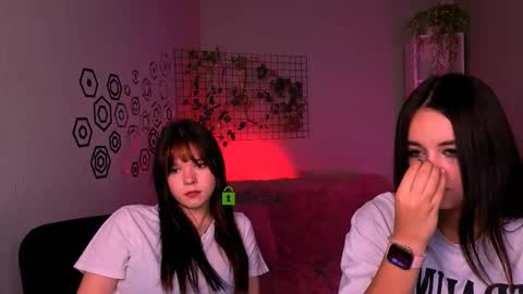 Snapshot of erica_murray chatting on November 25, 2025, 1:00 pm erica_murray online show from November 25, 2025, 1:00 pm