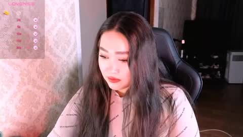 Erica Wayne online show from April 18, 2026, 6:01 pm