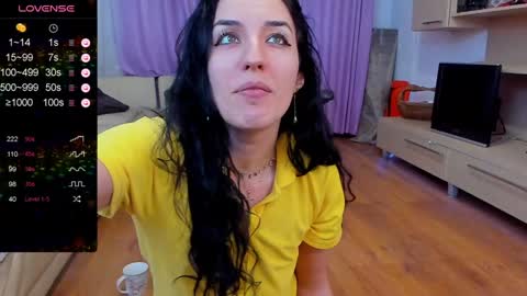 Erika online show from December 8, 2024, 5:39 am