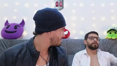 Snapshot of erick_brant chatting on December 19, 2024, 1:39 am ERICK online show from December 19, 2024, 1:39 am