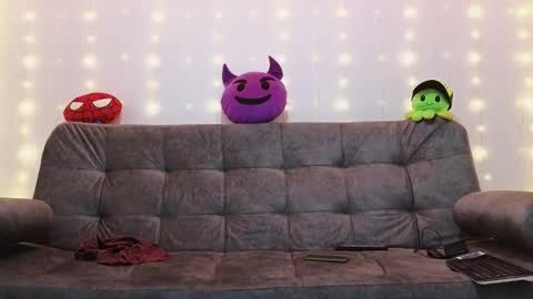 Snapshot of erick_brant chatting on December 28, 2024, 1:18 am ERICK online show from December 28, 2024, 1:18 am