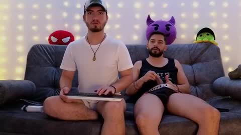 Snapshot of erick_brant chatting on January 8, 2025, 11:41 pm ERICK online show from January 8, 2025, 11:41 pm