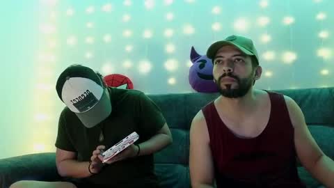 Snapshot of erick_brant chatting on February 6, 2025, 4:21 am ERICK online show from February 6, 2025, 4:21 am