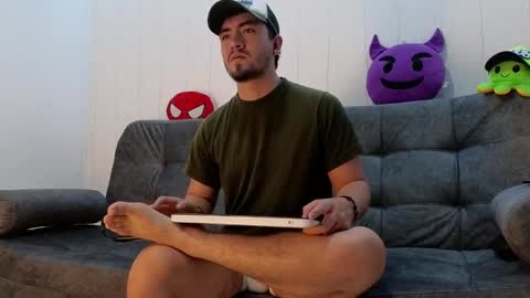 Snapshot of erick_brant chatting on March 12, 2025, 1:58 am ERICK online show from March 12, 2025, 1:58 am