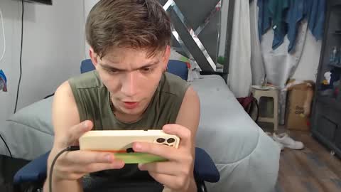 Snapshot of erick_de_rossee chatting on December 9, 2024, 11:24 pm erick_de_rossee online show from December 9, 2024, 11:24 pm