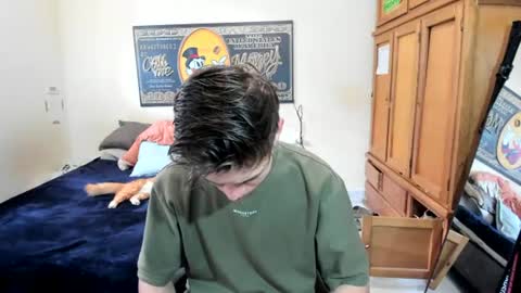 erick_de_rossee online show from July 17, 2026, 8:03 pm